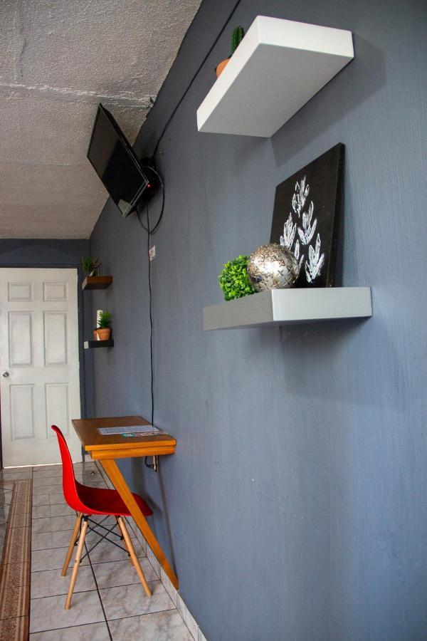 Hotel Boutique Charlotte Arandas Buitenkant foto