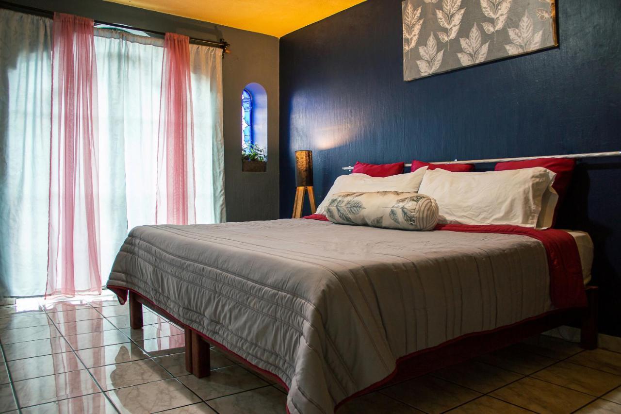 Hotel Boutique Charlotte Arandas Buitenkant foto