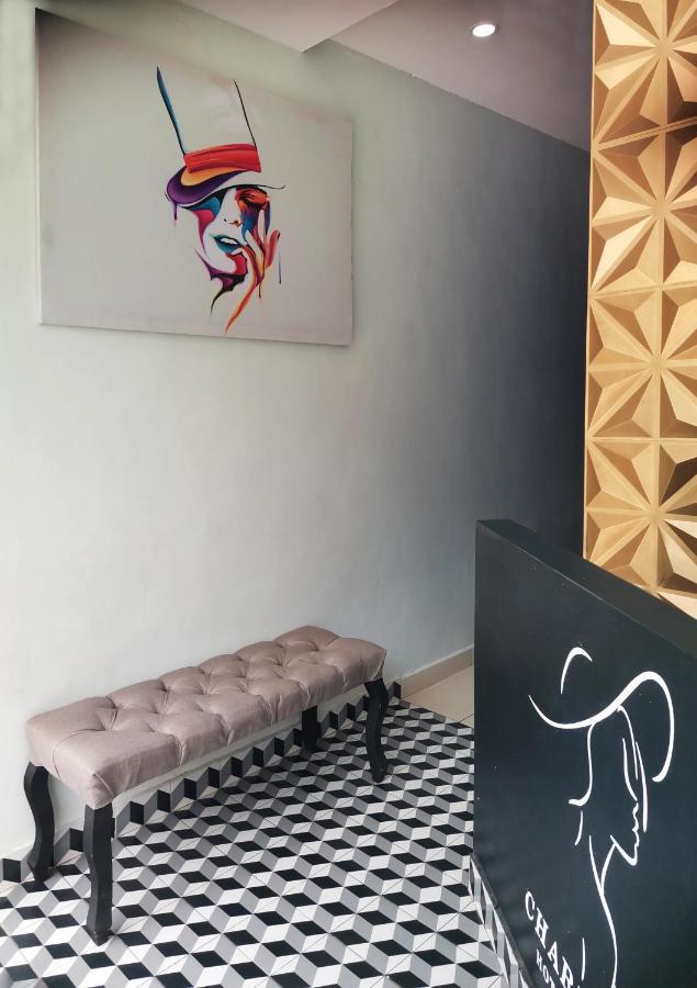 Hotel Boutique Charlotte Arandas Buitenkant foto